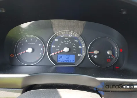 2010 Hyundai Santa Fe Gls z USA, uszkodzony, nr VIN 5NMSG3AB5AH401387